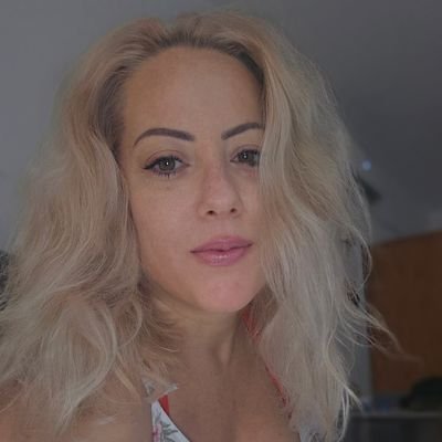 Stalo🐕❤️🐈⬛Elina 💖
Hating me doesn't make you pretty
ΠΑΟΚάρα είμαι χάλια, βλέπω έναν 🦅με 8 🧑🧑 που τα βλέπω τα άλλα έξι, ΠΑΟΚάρα είμαι χάλια τα ‘χω παίξει