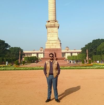 Hinduite ,
university of delhi,
Chemistry, political science and international relation .
IT IS GLORY TO DIE DOING ONE'S DUTY.