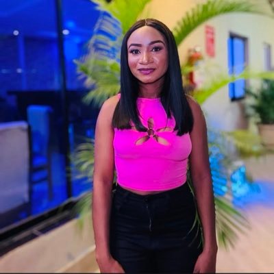 josiah_car66205's profile picture. Caroline 🌸 | Nigeria 🇳🇬 | Passionate about music, languages & books | Here to meet friends from all over the world 🌍