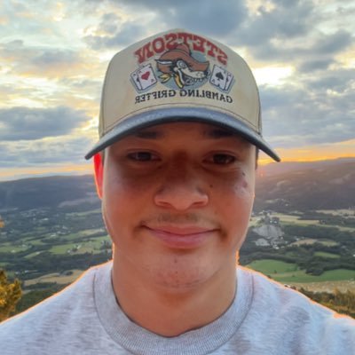 Gabrielsvedlog's profile picture. MV1/FA14/MM93