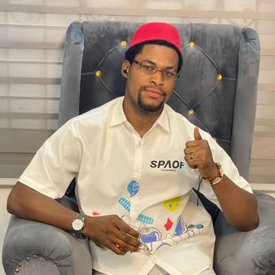 A BUSINESSMAN 🈺.
IF YOU LACK TOLERANCE, AVOID MY PROFILE, I DON'T GET PAID TO TWEET, I THINK TO TWEET✌️.
Link below 👇, lets do bussines.