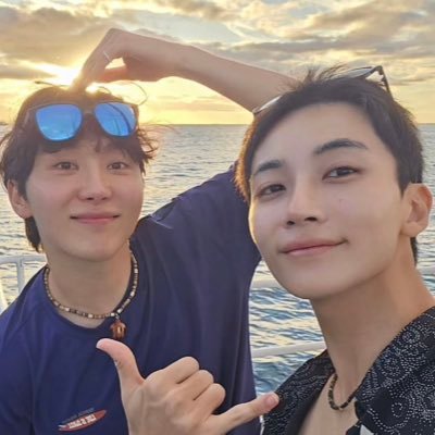 loverofyoonhan's profile picture. carat since '15 | jeonghan, vernon & minghao biased 4L EXO-L (xiu biased) + ATINY (woo biased) + MOA (terry biased)| MY BELOVED EXO IS COMING HOME DEC2025