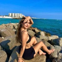 Laura (@x8f2f3mgsckepy) 's Twitter Profile