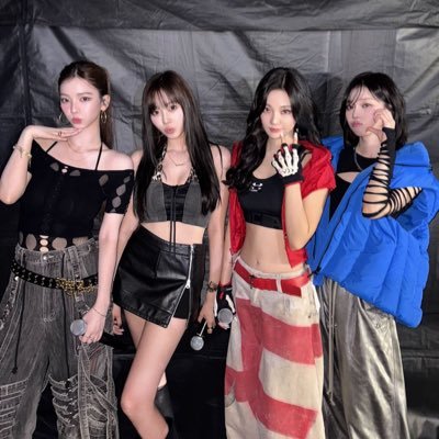 A_08KA20's profile picture. 95line／MY−J／ニンゼル寄りの箱推し💙🌙⛄🦋／