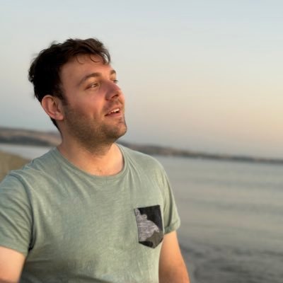 Herkes doğru söyleyebilir.Siyasi tarafları beni bağlamaz.