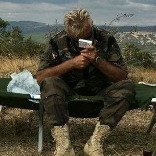 vyslglsy8896's profile picture. Emekli