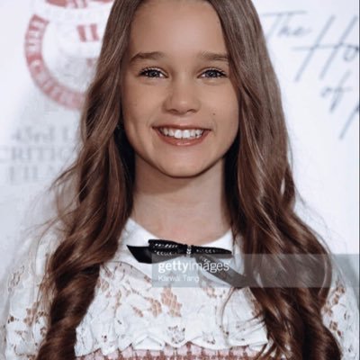 +21 ✍🏻 age 10 {OC no lewd minor} cute, sassy, rich ballerina 🩰 orphan powers escaped from Chace Labs FC - Alisha Weir