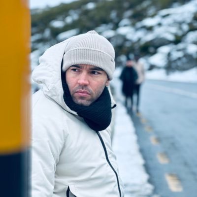 limanetoo90's profile picture. SANTISTA FANÁTICO ! ! 🤍🖤