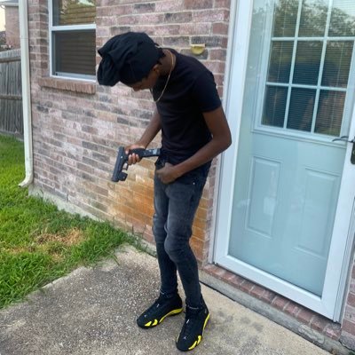 1 øf dem 1s♠️ Trapper🏚️🥣 || 100% STRAIGHT I Like Pussc‼️|| I Want Yo🫴🏾 💰 Not Yo love✌🏾🅿️🤴🏾 Can’t 🐍 A 🐍 Im Da Biggest 🐍