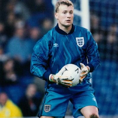 Official Account of Kevin Pressman, UEFA 'A' licence GK and outfield coach, also I have my gloves Supplied by @theonegloveco. My views are mine own.