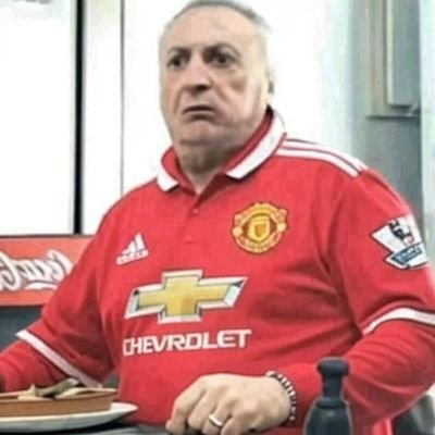 Volk🇦🇺, Gaethje🇺🇸, Poirier🇺🇸, Max🇺🇸, Jiri🇨🇿 goaty. W piłce tylko Legia🇭🇺, Man United🇾🇪 i Real👑