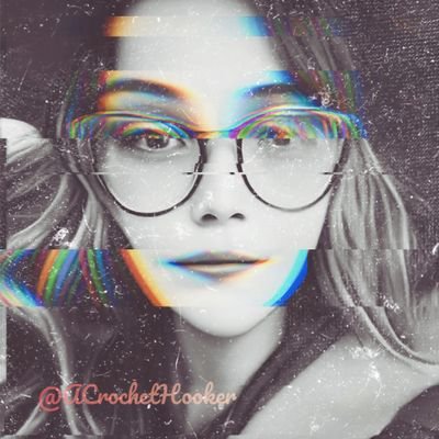 I talk about love, bearded men and sex. Unless your last name was Winchester or were married to a lady named Lucille, don't dm me. @LyfeOfRyley is my BFF. 🩷
