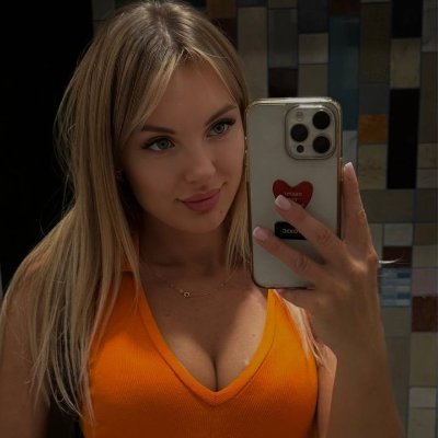 Guess what I'm not wearing.🤫
https://t.co/C18V9bUj4S