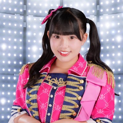 🎀@LuCheers_idol 🎀リーダー🎀ピンク色担当🎀「1+1=にこにこにーに」勉強は出来ないけどファンサは満点🎀仲根ゆうです🎀ルチアーズの元気印🎀 #ゆうちゃんの幸せ🎀