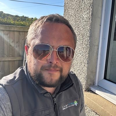 Veteran, Rotherham United Follower,Journalist for “The Holm Today”