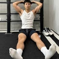 以袜会友 (@henriquecaires9) 's Twitter Profile Photo