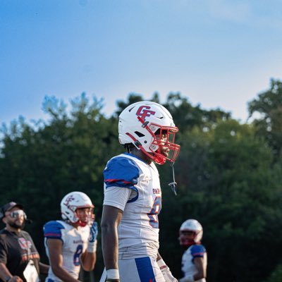 Class of 2027| GPA 3.0| WR/Sa| 6'0 175lbs| @ Garfield High School (VA)| Email: emangermain@gmail.com