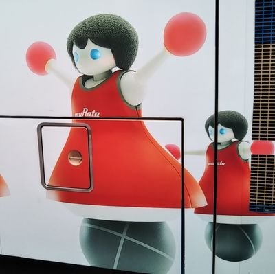 メリハリ運転万歳\(^o^)/
ツーカツー愛好家。
季節の移ろいを車窓と味覚から。辛党・甘党の連立政権。
ジム、寄席、バー、純喫茶、銭湯やスパ等が主な生息地。