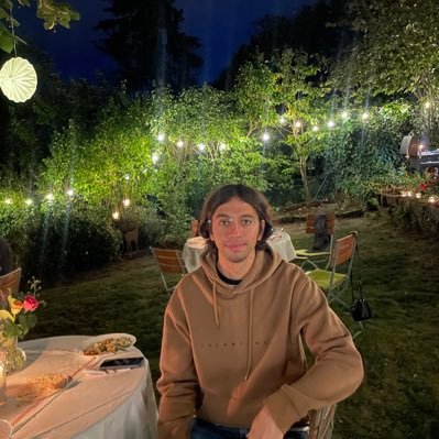 red201888's profile picture. 🌻