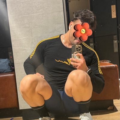 harrysbuns_'s profile picture. Exploring my adventures | 18+ 🌈| DM for collabs