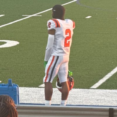 Wr/Rb 5’8 160lbs 4.2 gpa c/o 2027 Ridgeway hs