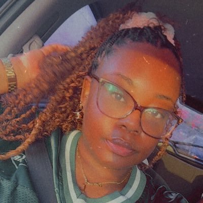 L 🤎 Profile