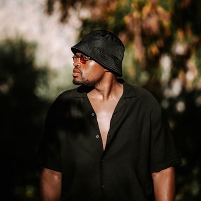 wanga_mtlokwa's profile picture. Trying to get ahead