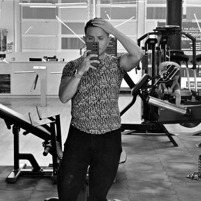 fabycito's profile picture. travel, friends, read 2.0