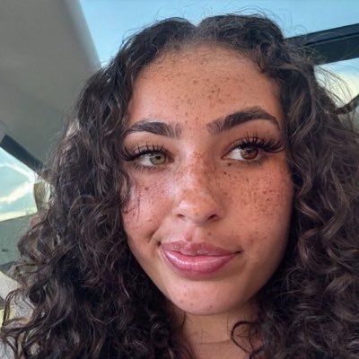 I’m new on here and I need more friends and I don’t snub,,you can hit me up on Zangi :: 1020031686 or telegram @brianamour1,,love you all