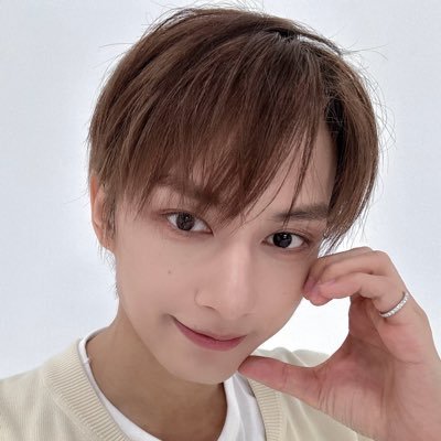 JUNhuiiiiiicato's profile picture. chowchowwamma