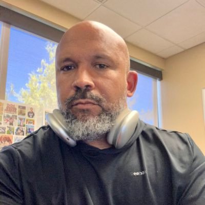 Father to @kai_2025 | @jet_cornelius, | Football/Basketball/Baseball/Track Coach | Owner Cornr3 inc.