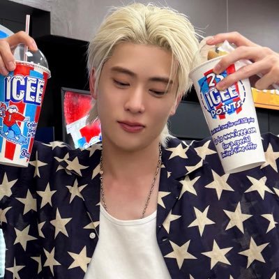 jayunov_214's profile picture. 260503 | ᴡᴇ'ʀᴇ ᴜɴᴄᴏɴᴅɪᴛɪᴏɴᴀʟʟʏ ᴛɪᴍᴇʟᴇss