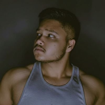 LiveHimanshu24's profile picture. just another soul trapped in the metaverse of God.