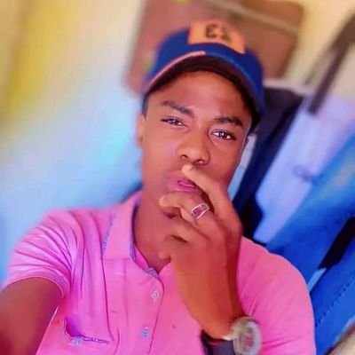 I ain't snobbish, still humblest big joggernaut, incommunicado, incognito but I'm actually friendly, frankly and tenderness one, living in God's miraculous š