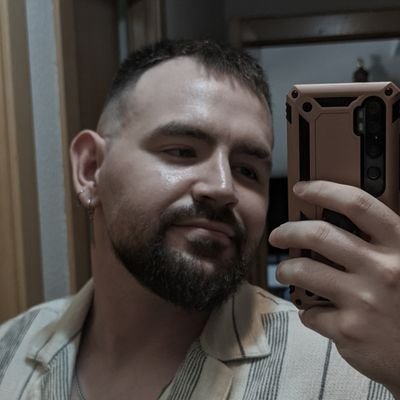 alejandro_dg17's profile picture. tengo un mono pintao en la chancla