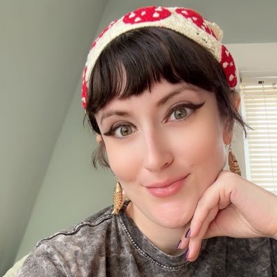 VintageFilmNerd's profile picture. Leftist. Avid film watcher. Cat momma. Feminist. Pro LGBTQIA+ and Pro Palestine. Classic Film Aficionado.