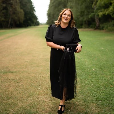 Funeral Director based in the UK. Leading the way in Next Generation Funeral Directors- Education & Innovation TikTok account: inez_funerals