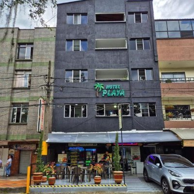 Tel: 3128930710 Ubicado en el corazón de Itagüí sector la Mayoritaria ofrecemos 30 habitaciones servicios de restaurante bar lavandería internet wiffi