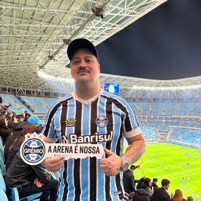 Grêmio 🇪🇪 @herancatri1903 https://t.co/DU6KY272Xd