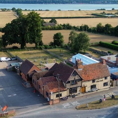 Pub/Restaurant serving food, ales and wines, specialising in seafood and a range of a la carte menu's including various other dishes. Contact us: 01473 328248