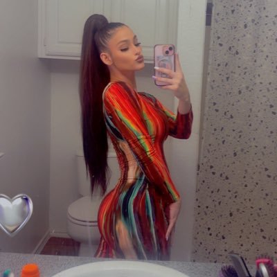 mysterybabaee's profile picture. 18+ | nsfw | $1andonlyiman | switch  | Entertainer & content maker | ơƖɖ ℘ąɠɛ ɠơŋɛ ąɬ 26ƙ 💔 #BlackLivesMatter ❤️