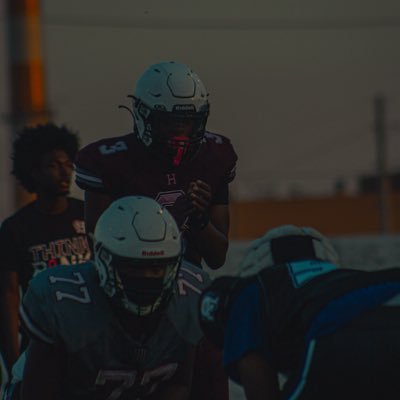 (KACEY BROCK) | 6'3, 201lbs | STUDENT-ATHLETE📚 | 3.4 GPA | Class of 28' | QB|. | IG: whois_k5