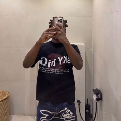 thatboy_dele's profile picture. 🦅. 💙 . Work in progress❤️‍🩹
