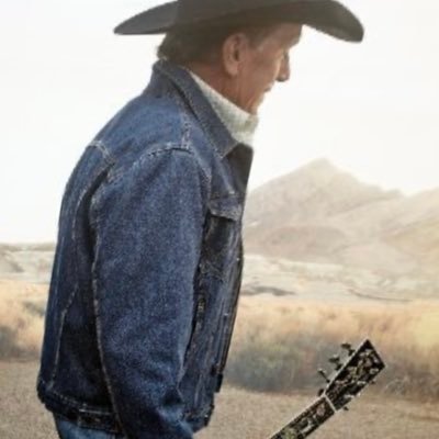 The Official Twitter of George Strait fans page. New album #CowboysAndDreamers available now!
