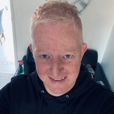 Husband. Dad. Man Utd. 9 Hdcp Golfer. Oasis. Guinness. Two Labradors.