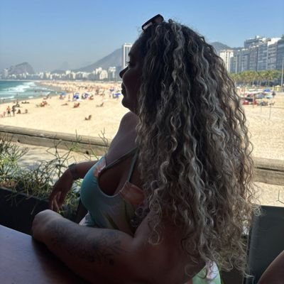 , Meu mundo rosa, Thuâna/Clara/Antonella/Luara/Hanna/Alicia 💝💞