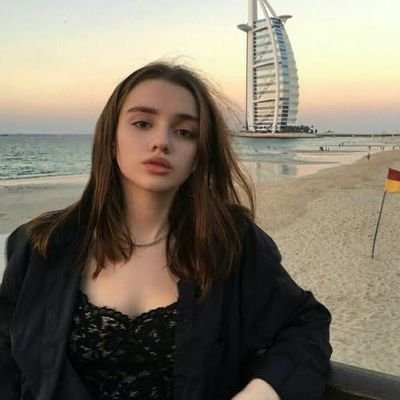 LynettePMa99902's profile picture. 🕊️ Wild soul, calm mind
California📍America🇺🇲
🪞 Mirror of my own universe