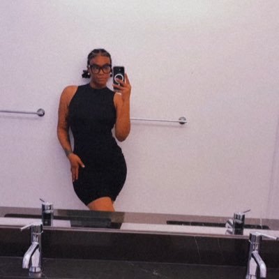 the unpopular loner | md 📍| 🧸mommy
