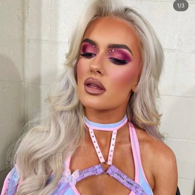 GLAMOURINMAY's profile picture. ༯ 𝑾𝒆’𝒓𝒆 𝒂𝒍𝒍 𝒄𝒂𝒖𝒈𝒉𝒕 𝒊𝒏 𝒂 𝒅𝒓𝒆𝒂𝒎. ⋆｡°•☁︎