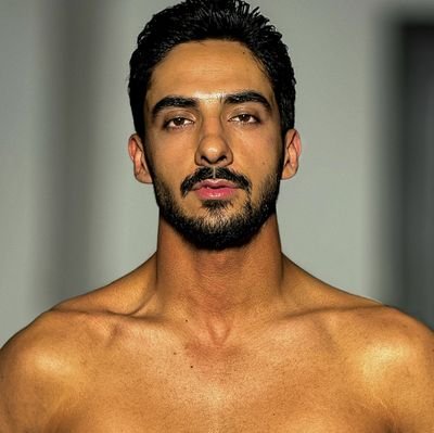 mehrshad_kvz's profile picture. instagram : Mehrshad.keshavarz